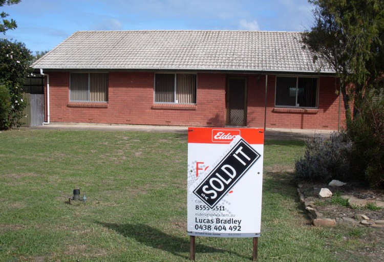 Photo Credit: Mundoo via Compfight cc